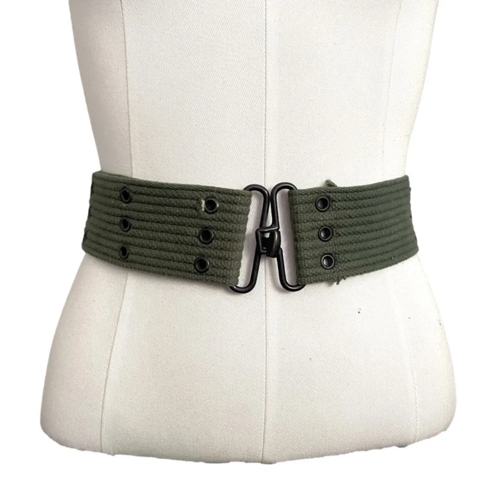 Aritzia TNA Green Military Style Webbed Cotton Belt - M/L - Picture 1 of 5